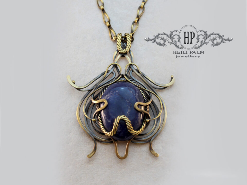 Messingist ripats lasuriidiga  “Scarabeus”