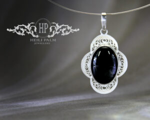 Filigraan ripats kaelavõruga „ Nightbloom”